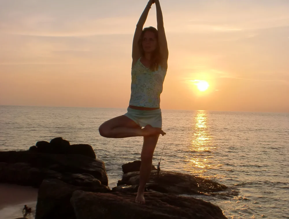 Yoga Session mit Blick auf den Ozean bei Villa Lanka Flair